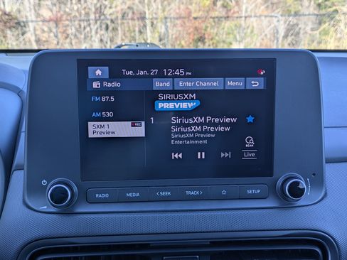 Used 2023 Hyundai Kona SEL image 12