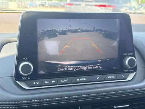 Used 2023 Nissan Rogue SV w/ SV Premium Package FWD image 26