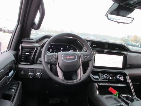 New 2026 GMC Sierra 2500 AT4 w/ AT4 Premium Plus Package image 19