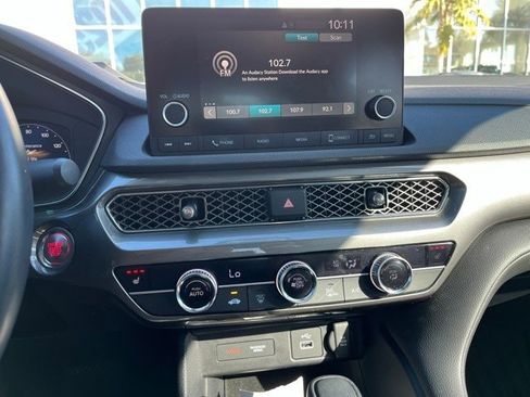 Used 2024 Acura Integra image 7