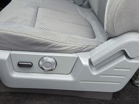 Used 2012 Ford F150 XLT w/ XLT Convenience Pkg image 14