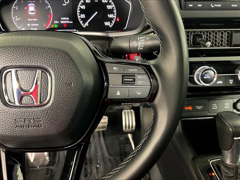 Used 2025 Honda Civic Sport image 12