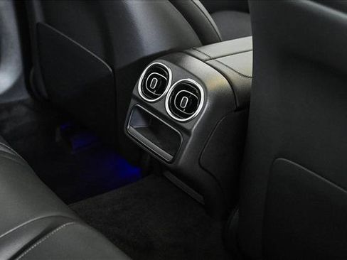 New 2026 Mercedes-Benz C 300 4MATIC Sedan image 19