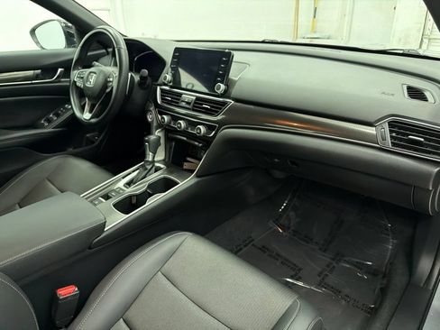 Used 2022 Honda Accord Sport image 27