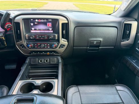 Used 2015 GMC Sierra 1500 Denali AWD/4WD image 15