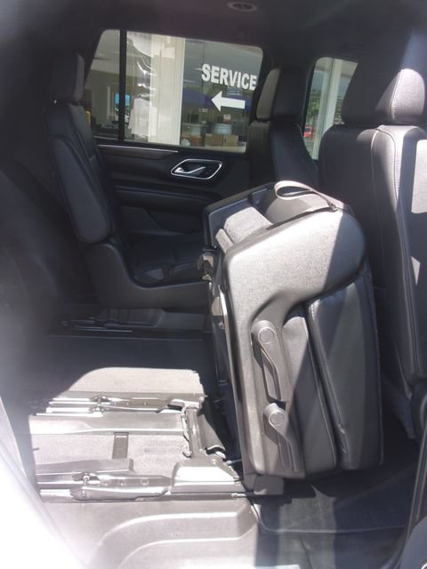 Used 2021 Chevrolet Tahoe Z71 w/ Luxury Package AWD/4WD image 37