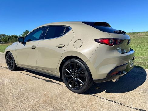 Certified 2025 MAZDA MAZDA3 Carbon image 8