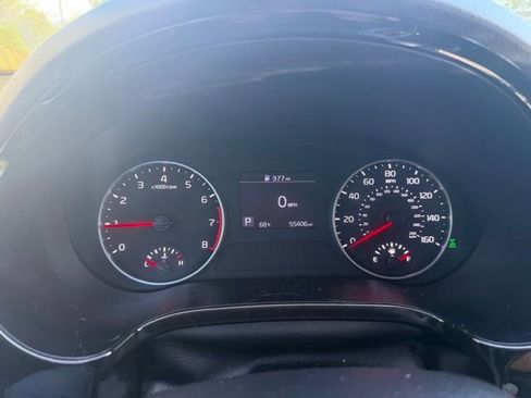 Used 2021 Kia Seltos EX AWD/4WD image 12