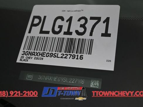 Used 2025 Chevrolet Equinox LT FWD image 41
