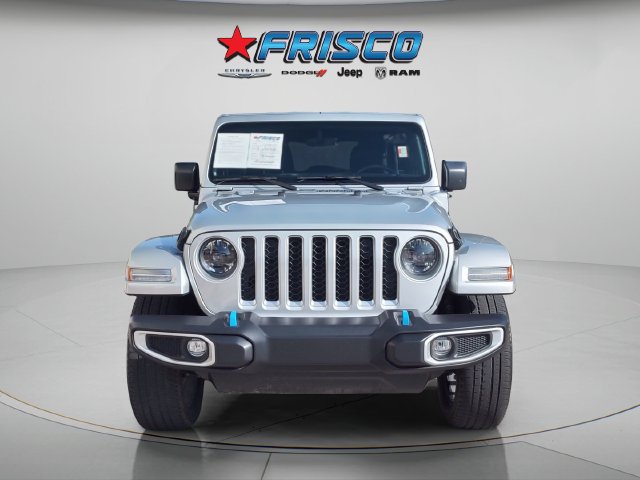 Used 2023 Jeep Wrangler Unlimited Sahara w/ Cold Weather Group AWD/4WD image 2