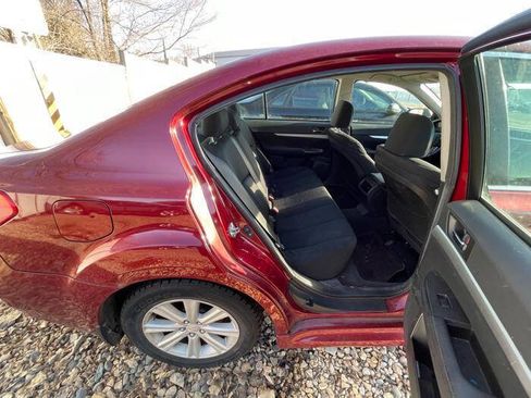 Used 2010 Subaru Legacy 2.5i Premium image 27