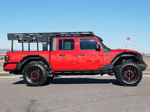 Used 2022 Jeep Gladiator Rubicon w/ Cold Weather Group image 6
