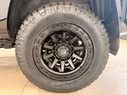 Used 2015 Toyota 4Runner Trail image 10