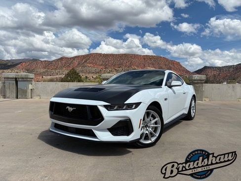 Used 2024 Ford Mustang GT Premium image 1