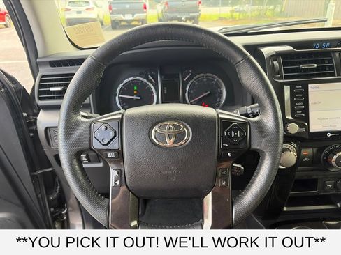Used 2021 Toyota 4Runner TRD Off-Road Premium w/ Moonroof Package AWD/4WD image 11