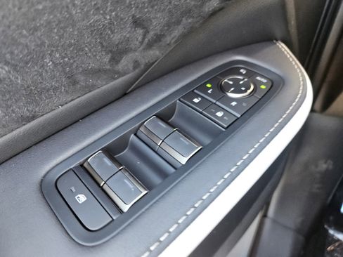 New 2026 Lexus TX 500h AWD image 15