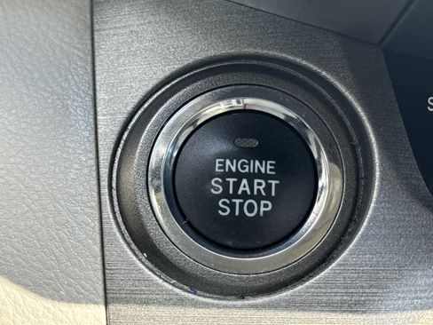 Used 2012 Toyota RAV4 Limited w/ Premium Plus Value Pkg AWD/4WD image 8