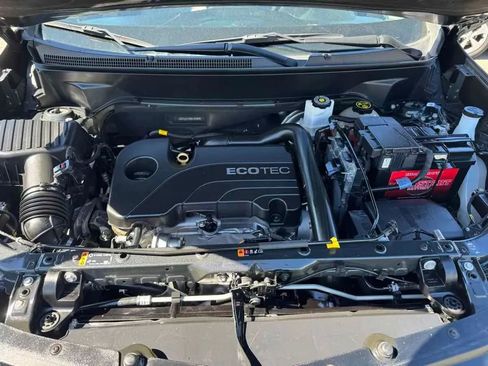 Used 2021 Chevrolet Equinox LS FWD image 16