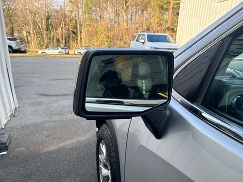 Used 2020 GMC Sierra 1500 SLT w/ SLT Premium Plus Package image 11