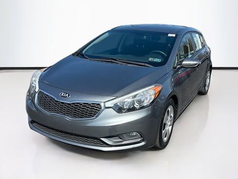 Used 2016 Kia Forte LX FWD image 3