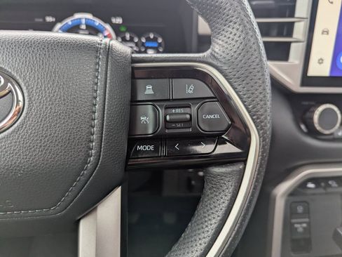 Used 2023 Toyota Sequoia Limited image 29