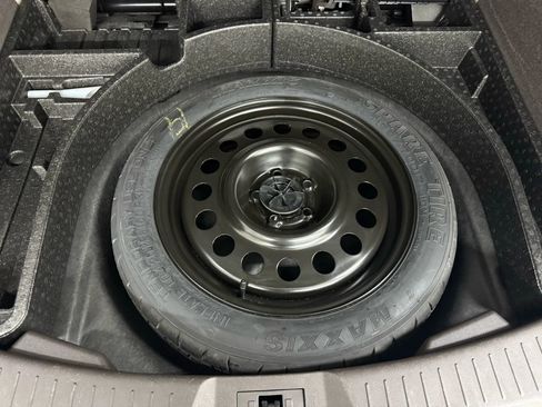 Used 2019 Lincoln MKC Premiere image 48