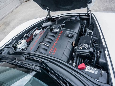 Used 2010 Chevrolet Corvette Convertible w/ Preferred Equipment Group image 25