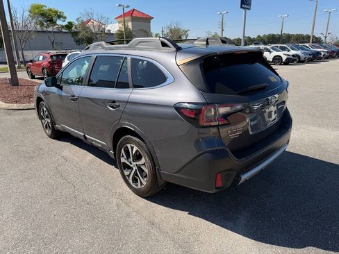 Used 2022 Subaru Outback Limited XT w/ Popular Package #2 AWD/4WD image 9