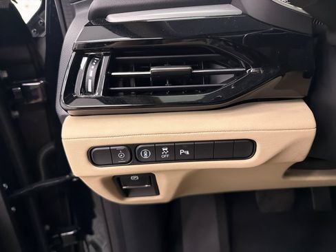 Used 2023 Acura MDX FWD w/ Technology Package image 33