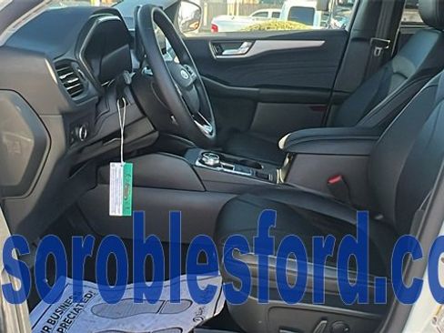 New 2025 Ford Escape SE w/ PHEV Premium Package image 29