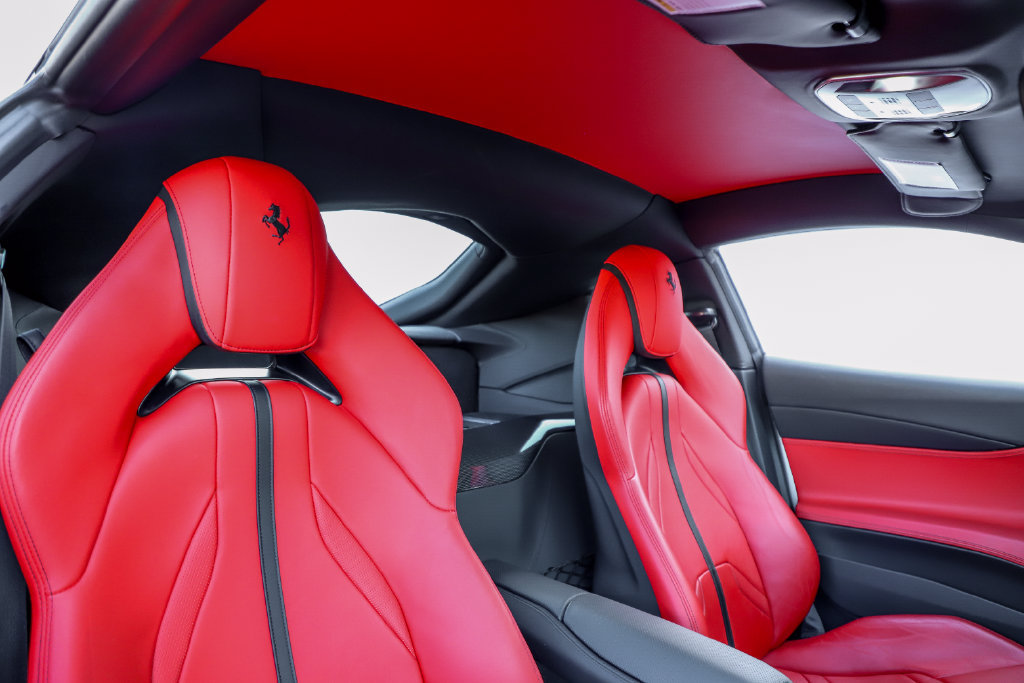 Certified 2018 Ferrari 812 Superfast RWD image 6