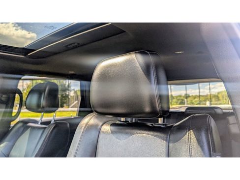 Used 2019 Jeep Grand Cherokee Altitude image 16