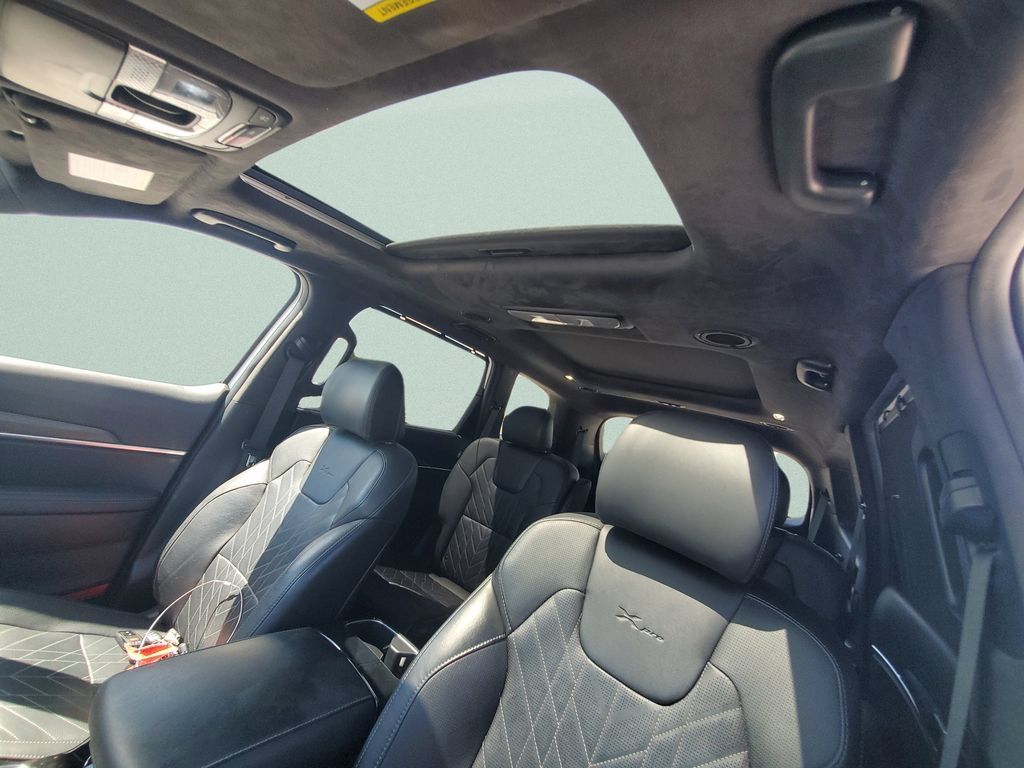 Used 2023 Kia Telluride SX Prestige X-Pro AWD/4WD image 17