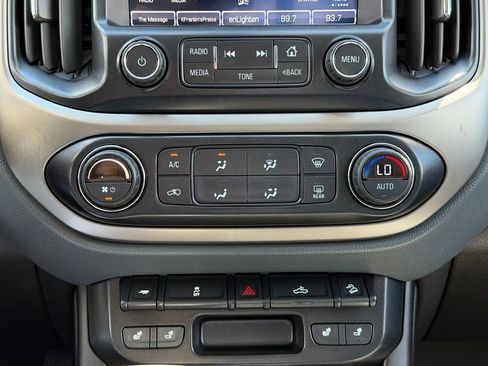 Used 2016 Chevrolet Colorado Z71 AWD/4WD image 15