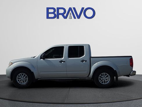 Used 2019 Nissan Frontier SV w/ Value Truck Package RWD image 2