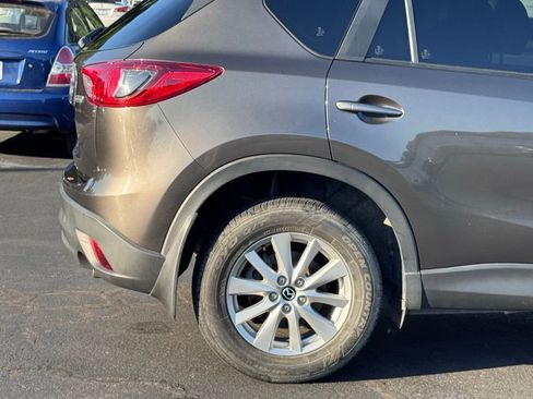 Used 2016 MAZDA CX-5 Touring w/ Bose/Moonroof Package FWD image 40