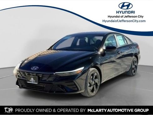 New 2026 Hyundai Elantra Sport FWD image 1