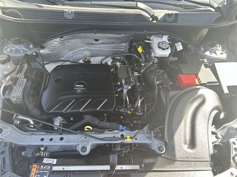 Certified 2024 Buick Encore GX Sport Touring image 18