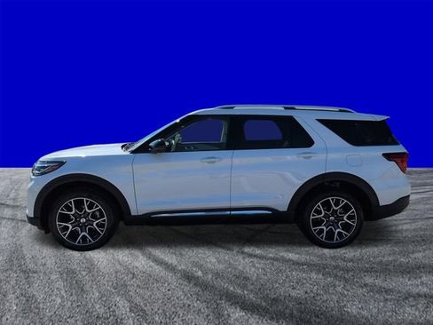Certified 2025 Ford Explorer Platinum w/ Ultimate Package image 7