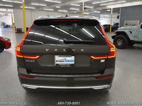Used 2022 Volvo XC60 T8 Inscription Expression w/ Advanced Package image 10