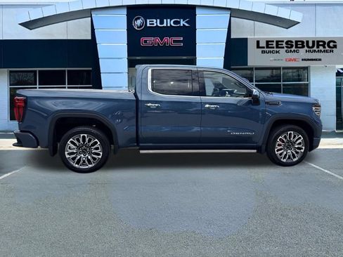 Used 2025 GMC Sierra 1500 Denali Ultimate AWD/4WD image 8
