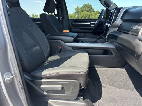 Used 2025 RAM 1500 Big Horn AWD/4WD image 24