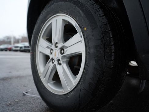 Used 2020 Chevrolet Trax LT w/ LT Convenience Package image 30