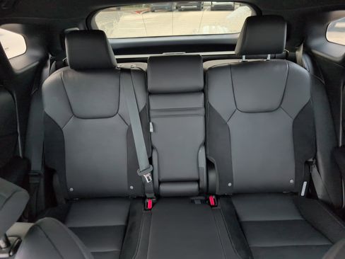 Used 2024 Lexus RX 500h F Sport image 25