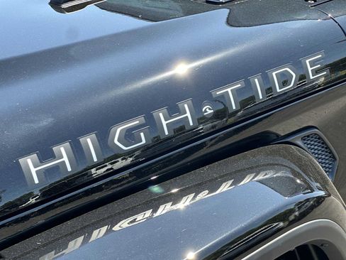 New 2025 Jeep Gladiator Sport image 25