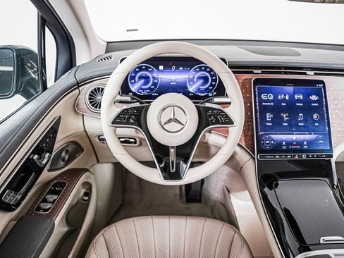 Certified 2023 Mercedes-Benz EQS 450+ SUV image 10