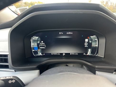 Used 2022 Mitsubishi Outlander SEL image 15