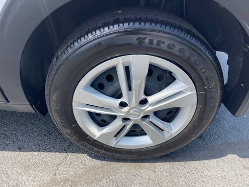 Used 2025 Nissan Kicks Play S FWD image 28