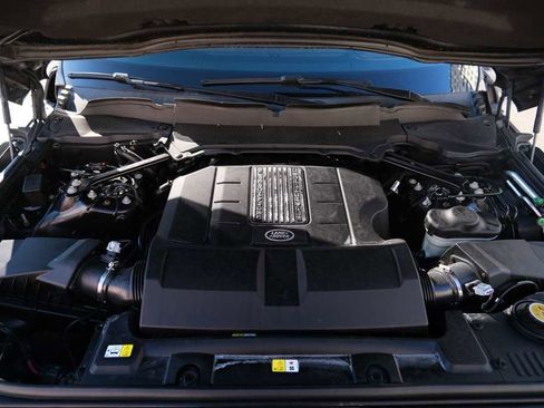 Used 2019 Land Rover Range Rover Autobiography image 46