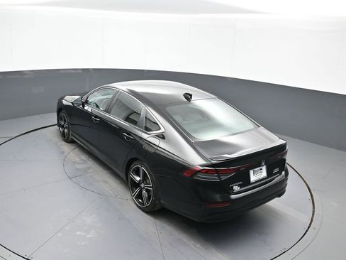 Certified 2023 Honda Accord Sport image 38